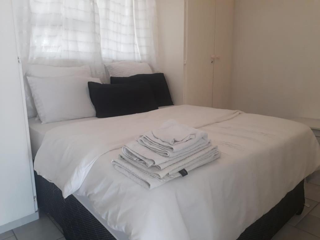 The Apartment On Katherine Street In Central Sandton Johannesburg Buitenkant foto